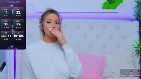 Snapshot of taahiraarabian chatting on February 2025 03:57:02 PM Arianna online show from February 2025 03:57:02 PM