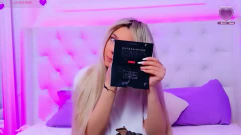 Arianna online show from March 2026 02:21:02 PM