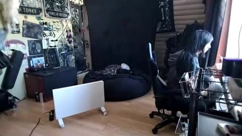 Lina online show from February 2026 11:09:02 AM