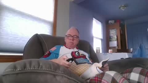 tacrunner66_ online show from February 2025 08:53:02 PM