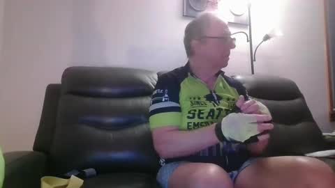 tacrunner66_ online show from March 2025 01:56:02 PM