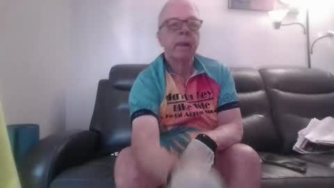 tacrunner66_ online show from June 2026 02:28:02 PM