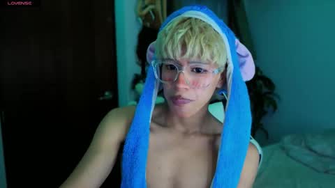 taichi online show from December 2025 12:08:01 AM