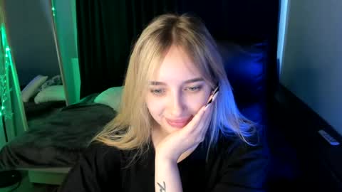 Snapshot of taisia_hot chatting on July 2026 08:10:01 AM Taisia online show from July 2026 08:10:01 AM