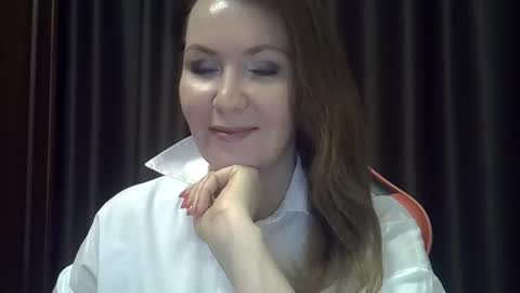 taisialucky77 online show from January 2026 05:12:01 AM