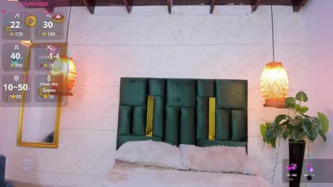 Taissa online show from September 2025 09:15:02 PM