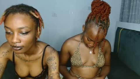 Taisy online show from October 2025 02:19:01 AM