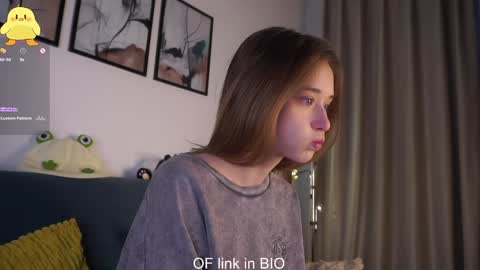 Mia online show from February 2026 01:31:01 AM