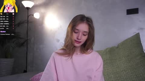 Mia online show from April 2026 02:20:02 AM