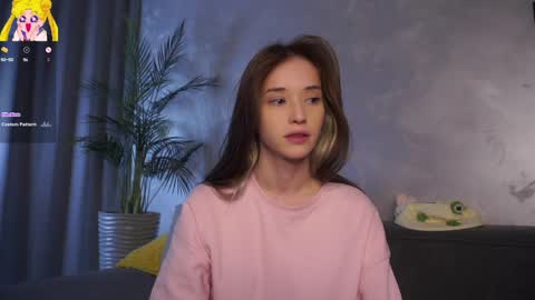 Mia online show from April 2026 08:02:02 AM