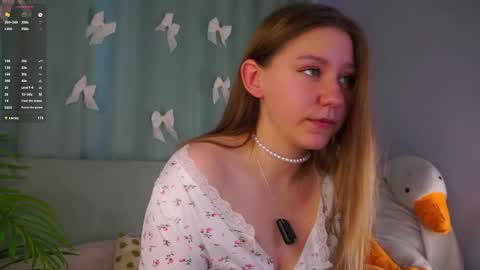 Snapshot of taithelme chatting on May 2026 04:07:02 AM Molly online show from May 2026 04:07:02 AM