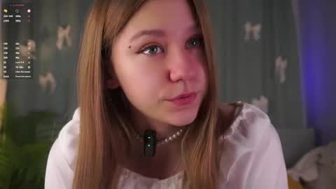 Snapshot of taithelme chatting on May 2026 01:11:02 AM Molly online show from May 2026 01:11:02 AM