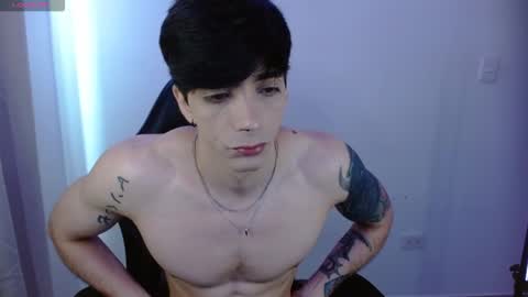 takeru___ online show from February 2026 04:48:01 PM