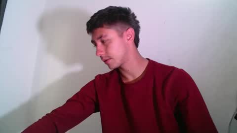 Snapshot of talhi_ chatting on December 2024 07:14:01 PM talhi_ online show from December 2024 07:14:01 PM