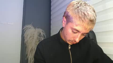 Snapshot of talhi_ chatting on February 2025 04:37:02 AM talhi_ online show from February 2025 04:37:02 AM