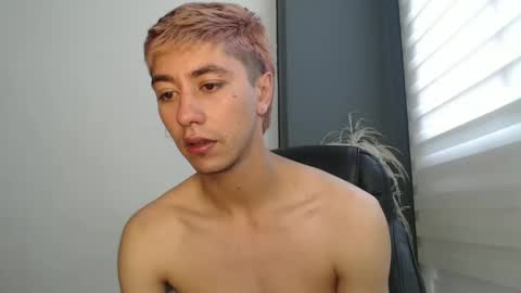 Snapshot of talhi_ chatting on February 2025 07:05:02 PM talhi_ online show from February 2025 07:05:02 PM