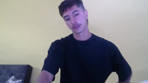 Snapshot of talhi_ chatting on October 2025 04:19:02 PM talhi_ online show from October 2025 04:19:02 PM