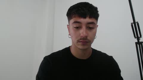 Snapshot of talhi_ chatting on October 2025 07:41:01 PM talhi_ online show from October 2025 07:41:01 PM