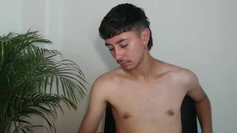 Snapshot of talhi_ chatting on October 2025 04:49:01 AM talhi_ online show from October 2025 04:49:01 AM