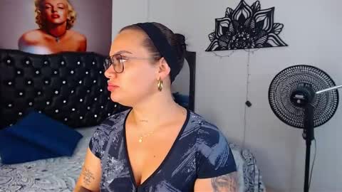 taliana36 online show from October 2025 12:07:02 PM