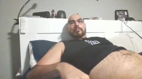 Snapshot of talllatino310 chatting on October 2025 05:38:02 AM talllatino310 online show from October 2025 05:38:02 AM