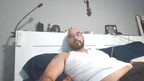 Snapshot of talllatino310 chatting on October 2025 11:26:02 PM talllatino310 online show from October 2025 11:26:02 PM