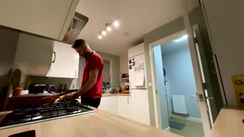 Tall Paul online show from March 2026 06:46:02 PM