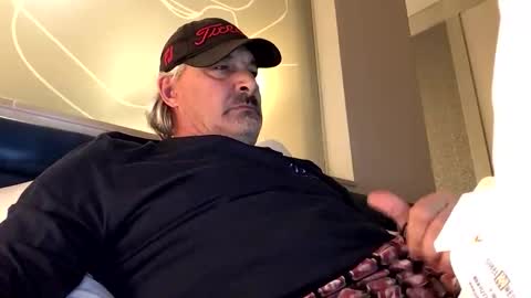 Snapshot of talltexxxan chatting on December 2025 04:22:01 AM talltexxxan online show from December 2025 04:22:01 AM