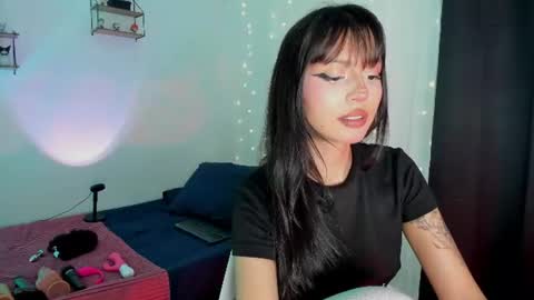 Tamy online show from July 2026 07:01:01 PM