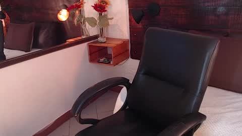    online show from January 2025 10:10:01 PM