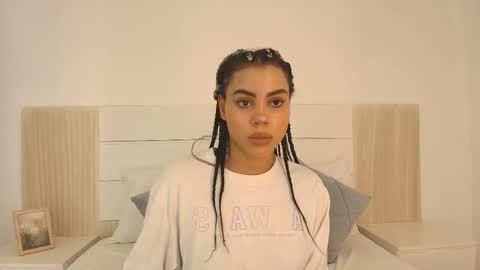 Tamara  online show from March 2026 03:41:01 PM