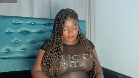 tamaramilleer online show from November 2025 04:55:01 AM