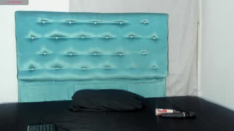 tamaramilleer online show from November 2025 08:38:02 PM