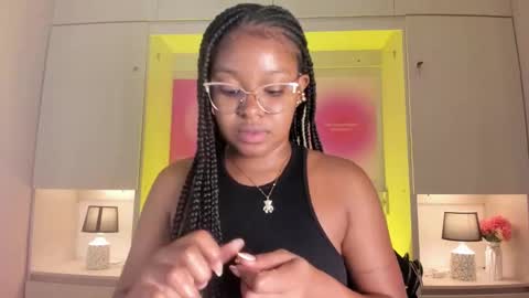 Tami online show from March 2026 08:17:01 PM