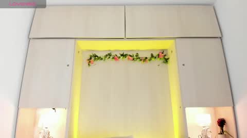 Tami online show from April 2026 08:09:02 PM