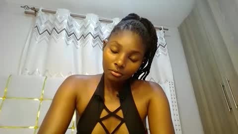 Snapshot of tamia538235 chatting on January 2025 01:54:01 AM tamia online show from January 2025 01:54:01 AM