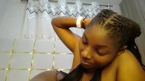 Snapshot of tamia538235 chatting on February 2025 12:30:01 AM tamia online show from February 2025 12:30:01 AM