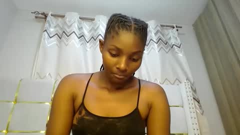 Snapshot of tamia538235 chatting on February 2025 02:46:02 PM tamia online show from February 2025 02:46:02 PM