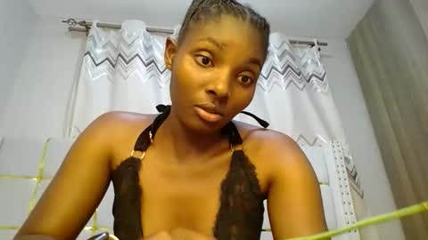 Snapshot of tamia538235 chatting on February 2025 12:54:02 AM tamia online show from February 2025 12:54:02 AM