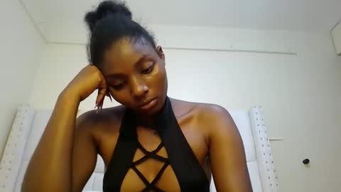 Snapshot of tamia538235 chatting on March 2025 03:13:01 AM tamia online show from March 2025 03:13:01 AM