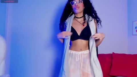 Snapshot of tamia_25 chatting on January 2026 07:59:01 PM TAMI online show from January 2026 07:59:01 PM