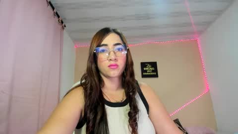 TamiDesire online show from May 2026 07:53:02 PM