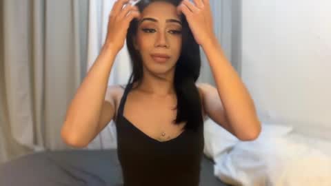 Snapshot of tamira_sassyqueen chatting on August 2026 05:23:02 AM Kylie online show from August 2026 05:23:02 AM