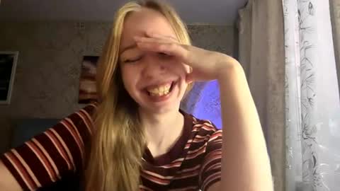 Snapshot of tammiglembocki chatting on June 2026 12:22:01 PM Jenny online show from June 2026 12:22:01 PM