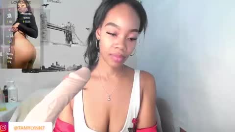 tamylynn online show from October 2025 11:18:01 PM