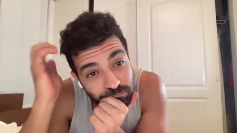 Snapshot of tan_and_spicy chatting on December 2024 11:47:01 PM tan and spicy online show from December 2024 11:47:01 PM