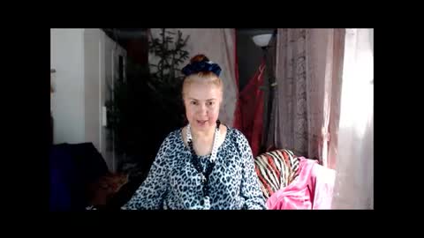 Milena online show from January 2025 03:39:01 PM