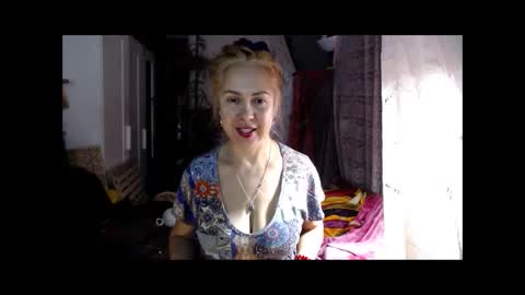 Milena online show from November 2025 05:35:02 PM