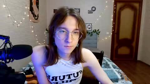 Snapshot of tangerine4dreams chatting on February 2025 12:33:01 PM Milena Kuprianova online show from February 2025 12:33:01 PM