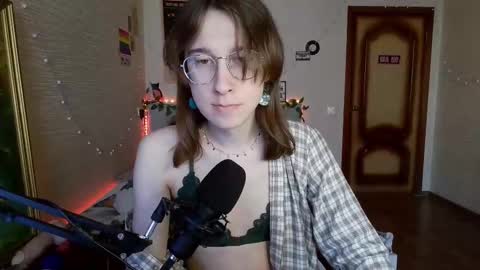 Snapshot of tangerine4dreams chatting on March 2025 08:56:02 AM Milena Kuprianova online show from March 2025 08:56:02 AM